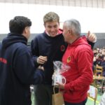 Acto (3)